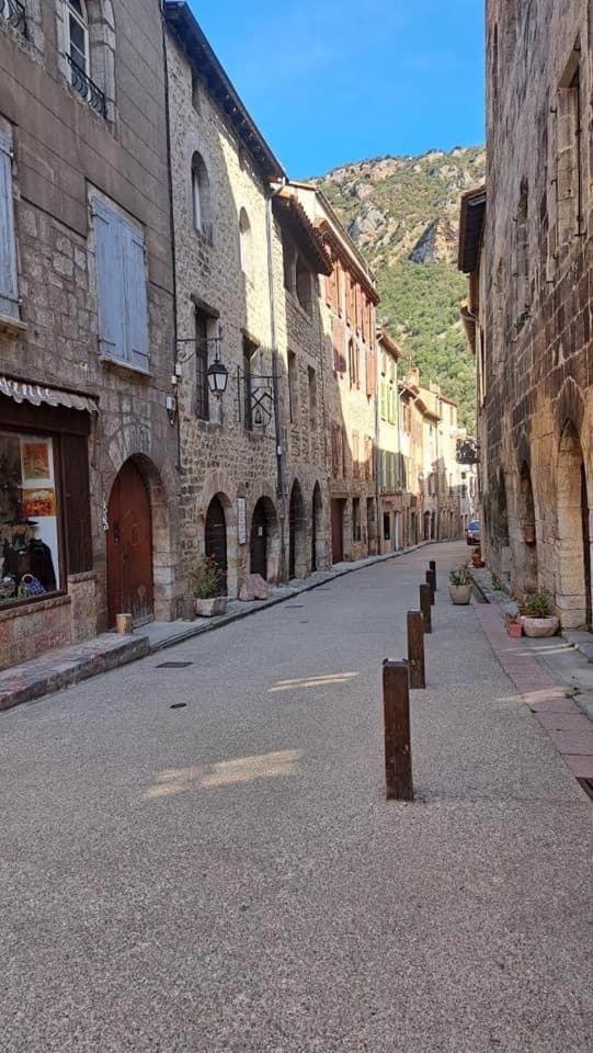 Maison Les Ramparts Villefranche-de-Conflent Dış mekan fotoğraf